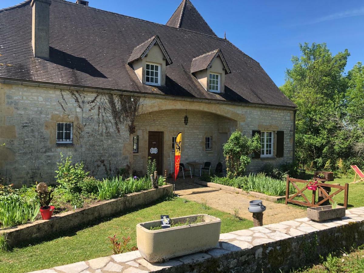Les Chambres De Cathy Murat Exterior foto